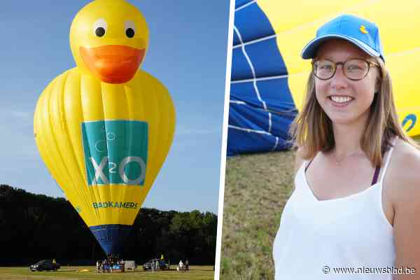 In de grootste badeend ter wereld boven de Gentse Feesten vliegen: “Leef, alsof het je laatste dag is!”