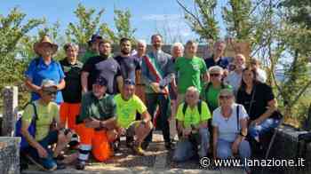 Prato, il Comune commemora Curzio Malaparte e inaugura la nuova segnaletica del sentiero - LA NAZIONE