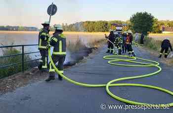 FW-WRN: FEUER_2 - LZ1 - brennt Feld