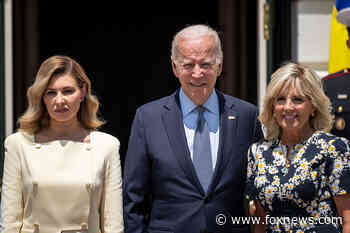 President Biden, Jill Biden welcome Ukraine's first lady Olena Zelenska to the White House