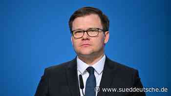 Industrie - Schwedt/Oder - Ostbeauftragter: Werden viel in Schwedt investieren müssen - Wirtschaft - SZ.de - Süddeutsche Zeitung - SZ.de