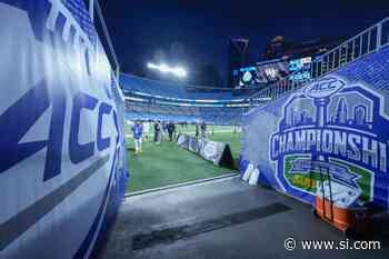 ESPN's Pete Thamel Ponders if Cincinnati Will Switch Conferences Again - Sports Illustrated