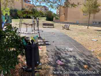 Parco di via Livatino a Matera in completo degrado. Gli abitanti protestano: "periferia abbandonata" - Basilicata Magazine