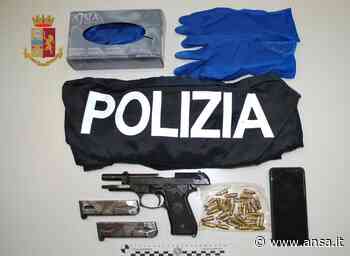 Ha un'arma clandestina, arrestato a Matera - Agenzia ANSA