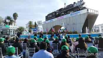 Viajan 500 jóvenes a 85 países en el programa "Apizaco por el mundo" - Síntesis