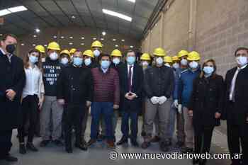 El gobernador Zamora inauguró una fábrica de mobiliarios de melamina - Nuevo Diario de Santiago del Estero