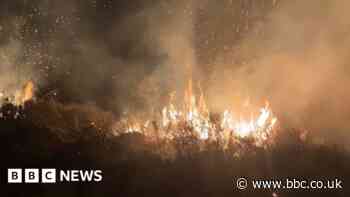 Oldham firefighters angry after barbeque sparks moorland fire - BBC