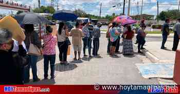 Hacen sufrir a los abuelitos en Matamoros para cobrar su pensión - Hoy Tamaulipas
