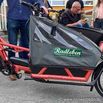 Poller stehen in Soest im Weg - Hellweg Radio