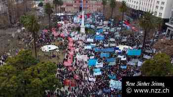 Der Streit der Peronisten lässt Argentinien in den Abgrund taumeln
