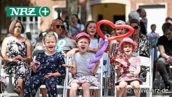 Marktkonzerte Rees: 150 Kids unterstützen Clown bei Konzert - NRZ News