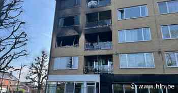 Bewoner sleutelt aan brommer in flat en veroorzaakt verwoestende brand in Deerlijk: “Niet te snappen dat je zo met levens speelt” - Het Laatste Nieuws
