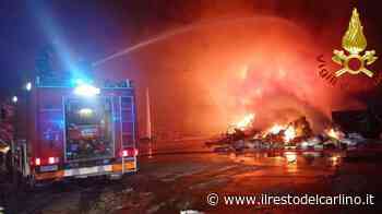 Incendio a Modena, la discarica di via Caruso ancora a fuoco - il Resto del Carlino