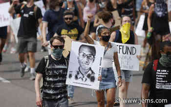 Phoenix Firefighter-Paramedics Refused Ambulance Transport for Dying Wife, Widower Says - JEMS (Journal of Emergency Medical Services)