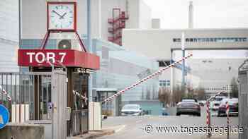 Mann rast über Werksgelände und wird von Polizei angeschossen - Tagesspiegel