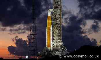 NASA selects three 'placeholder' dates for its Artemis 1 mission