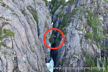 Two hikers rescued from steep gully at Mt. Arrowsmith - Comox Valley Record