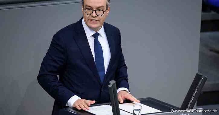 Deutsche Nato-Urkunden kommen per Handgepäck in die USA