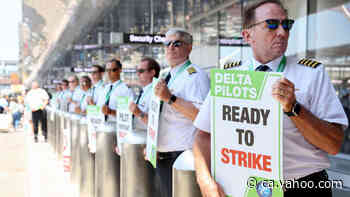 Delta pilots protest, Spirit Airlines delays vote on potential mergers with Frontier and JetBlue - Yahoo Canada