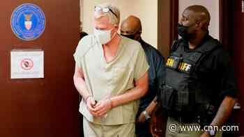 Alex Murdaugh pleads not guilty to killings