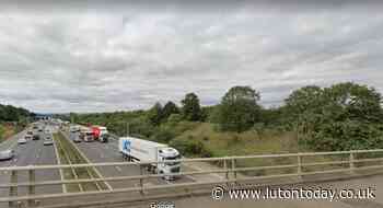 Lorry fire closes two lanes of M1 at Luton - Luton Today