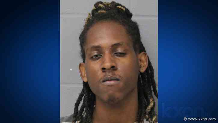 Police arrest man after firing shots at The Domain