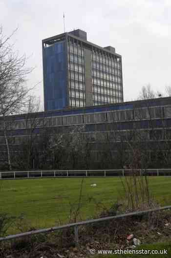 St Helens MP outlines town's pivotal role in glass industry debate - St Helens Star