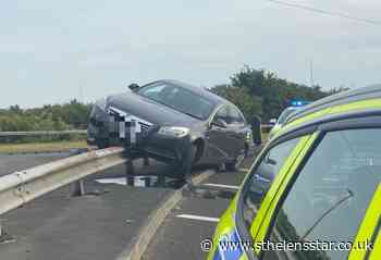 Police warning to ‘rubber-neck’ drivers after car crash - St Helens Star
