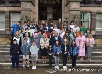 Stuttgart students visit St Helens to celebrate Europe's oldest twin town partnership - St Helens Star