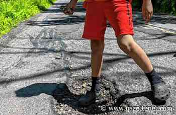 Amherst resident seeking $5561 to after axle snapped in pothole - GazetteNET