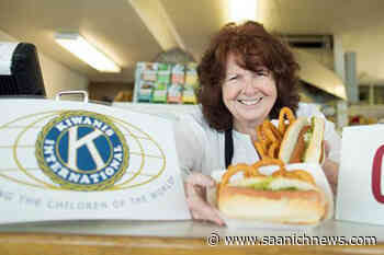 Kiwanis celebrate 75 years with Oak Bay community party - Saanich News