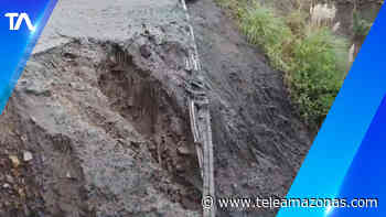 Vía Riobamba - Macas interrumpida por deslizamientos de tierra - Teleamazonas