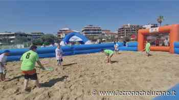 HOCKEY SULLA SPIAGGIA CON ATHENA MELFI - Cronache TV