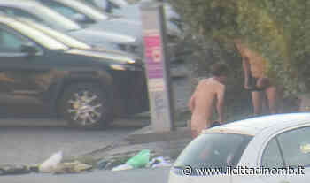 Monza: doccia nudi in piazza Cambiaghi, reazioni - Il Cittadino di Monza e Brianza
