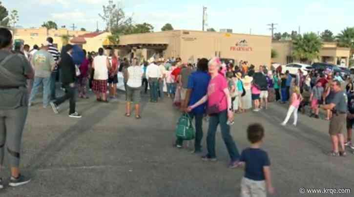 Demonstrators protest Mississippi abortion clinic's move to New Mexico
