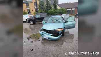 Mother and children receive help following Barrie crash - CTV News Barrie