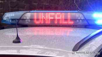 Ludwigslust-Parchim: Lkw kollidiert mit Auto: Ein Toter und drei Schwerverletzte - STERN.de