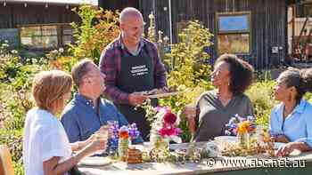 Popular rural Tassie food and music venue calls for council's support in neighbourly dispute