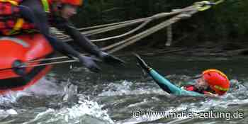 Video: Strömungsretter der DLRG Marl proben für den Ernstfall - Marler Zeitung
