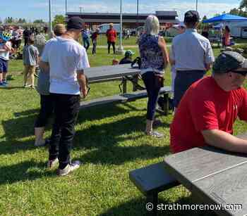 Chestermere testing alcohol in parks, what will Strathmore do? - StrathmoreNow.com