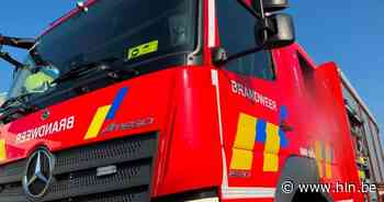 Uitslaande brand legt dakverdieping van boerderij in as - Het Laatste Nieuws