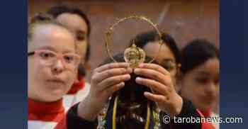 Imagem de Nossa Senhora ganha nova coroa depois de furto em Londrina - Tarobá News