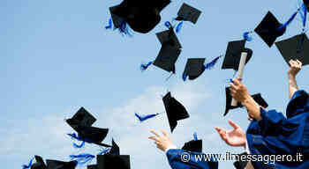 Al liceo artistico una pioggia di cento: 37 i diplomati con il massimo dei voti, 12 con lode - ilmessaggero.it