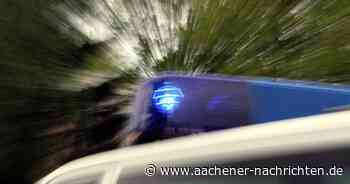 Mann in Aachen auf der Flucht: Verfolgungsjagd endet im Straßengraben