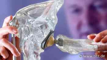 Gelenk-Ersatz: Ärzte am Uniklinikum Jena informieren Patienten