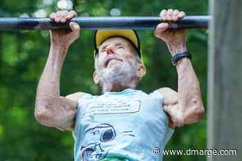 100-Year-Old Marathon Runner Shares His Secret To Longevity - DMARGE