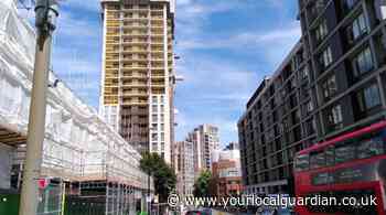 Calls made for temporary crossing near East Croydon station