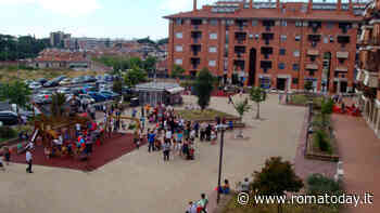 Pisana, chiuso il parchetto di quartiere: "Da anni nessuno fa manutenzione, giochi pericolosi"