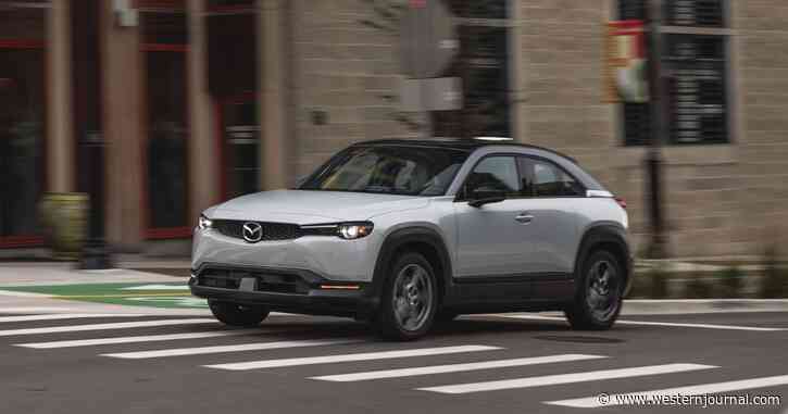 New Electric Vehicle Completely Bombs, Could Only Make It 70 Miles Driving at Highway Speeds
