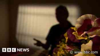 Milton Keynes foster carer 'mistreated to stop me questioning' - BBC